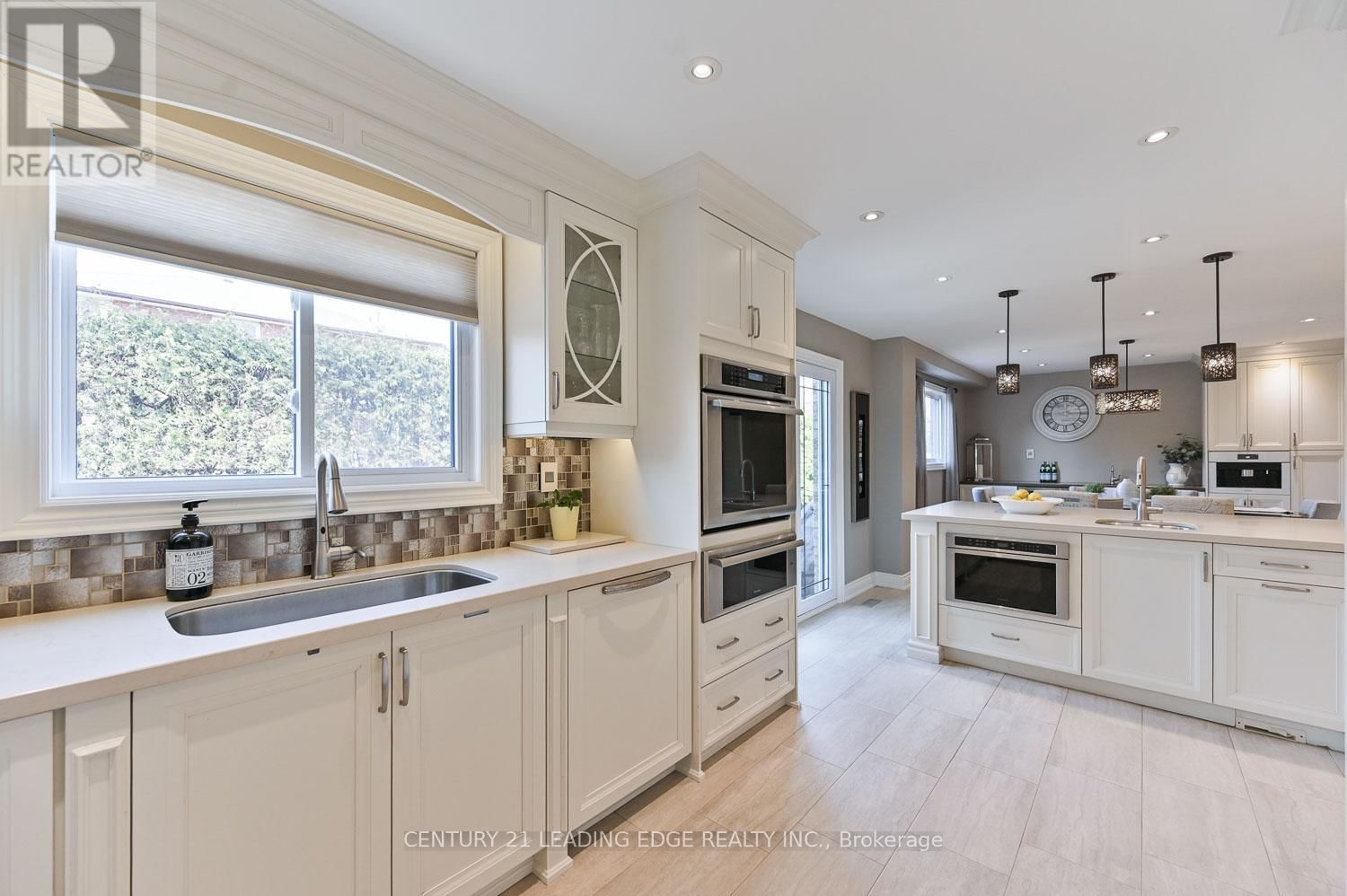 5 SAWYER CRESCENT Image 10