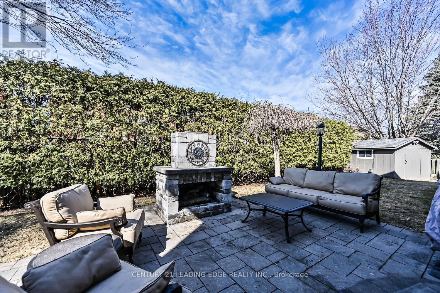 5 SAWYER CRESCENT Image 47