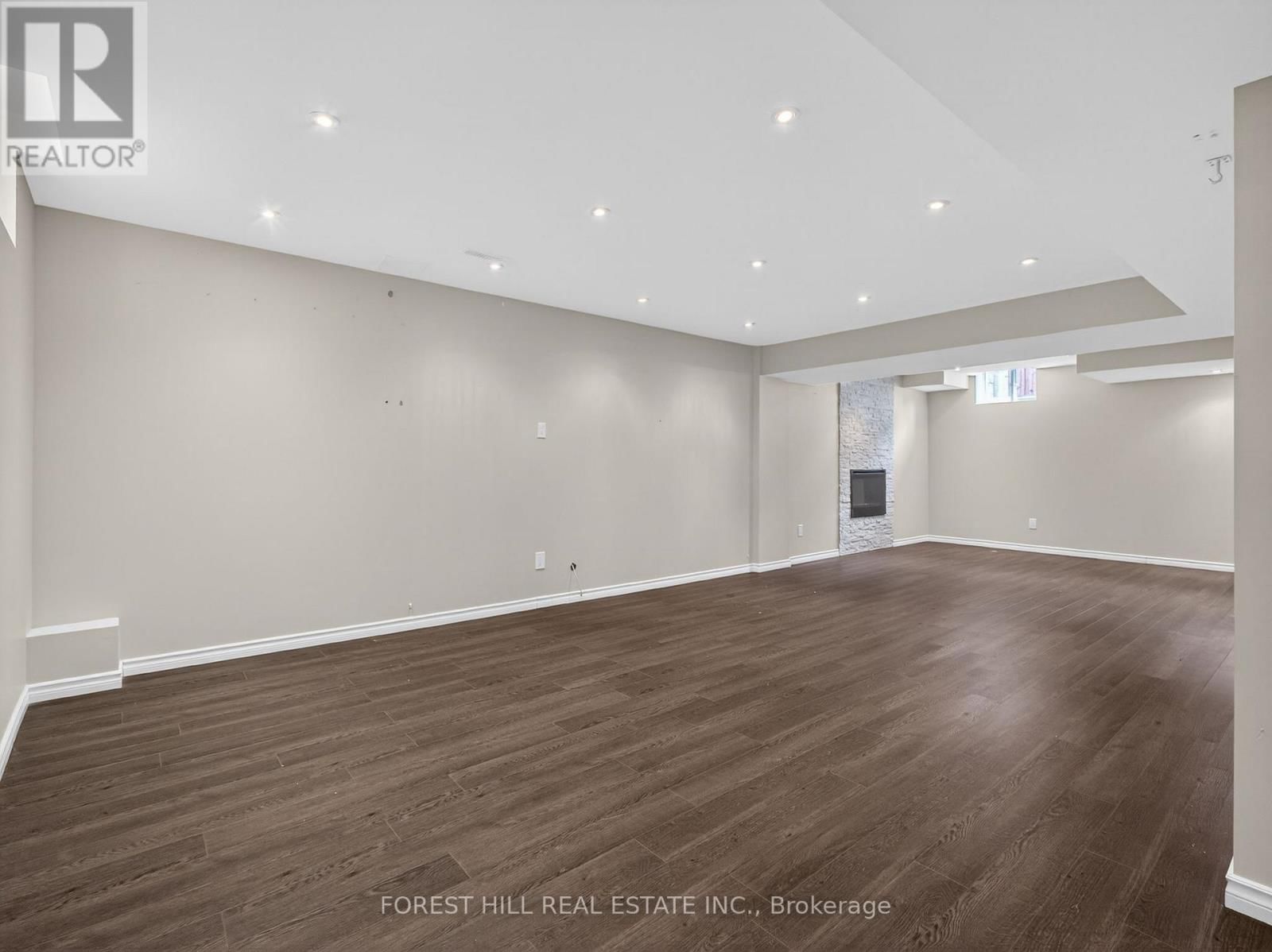 22 MCCOMBE LANE Image 43