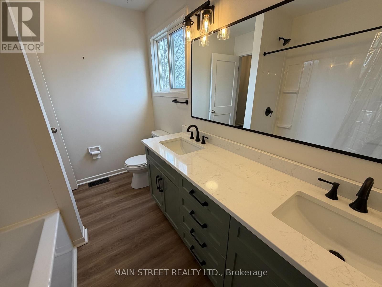 376 HIGHWAY 47 NORTH Image 23