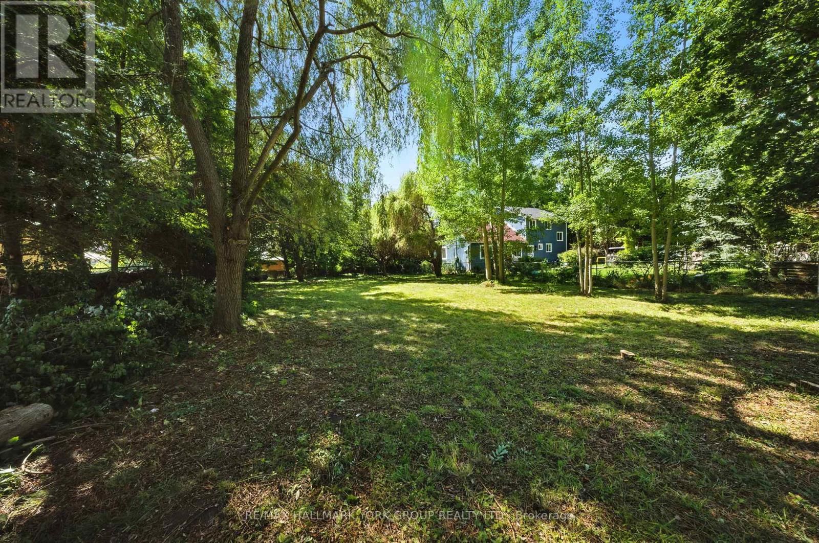 136 METRO ROAD NORTH Image 7