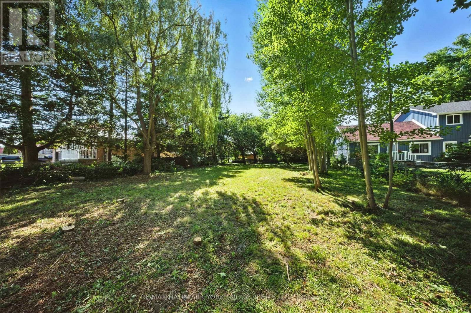 136 METRO ROAD NORTH Image 9