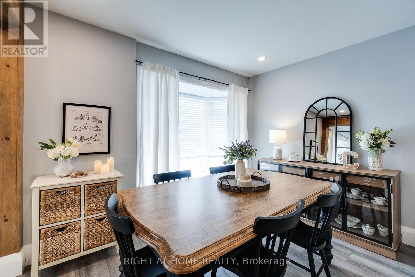 54 BLUE JAY BOULEVARD Image 21