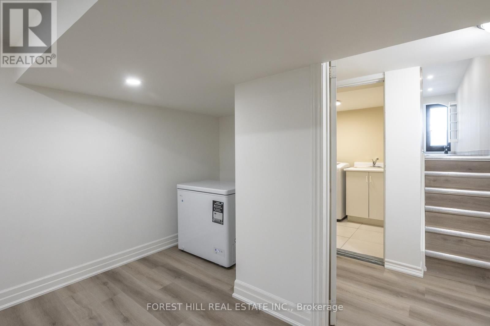 Lower - 596 WOODBRIDGE AVENUE Image 11