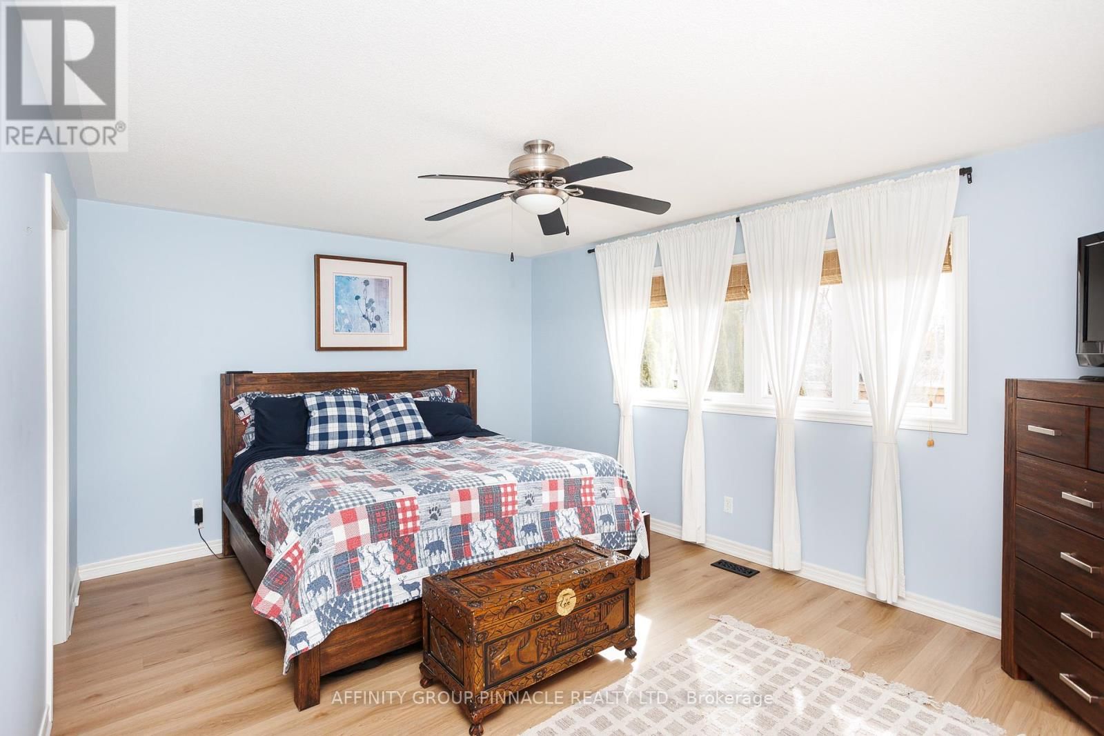 89 MAPLEWOOD AVENUE Image 25