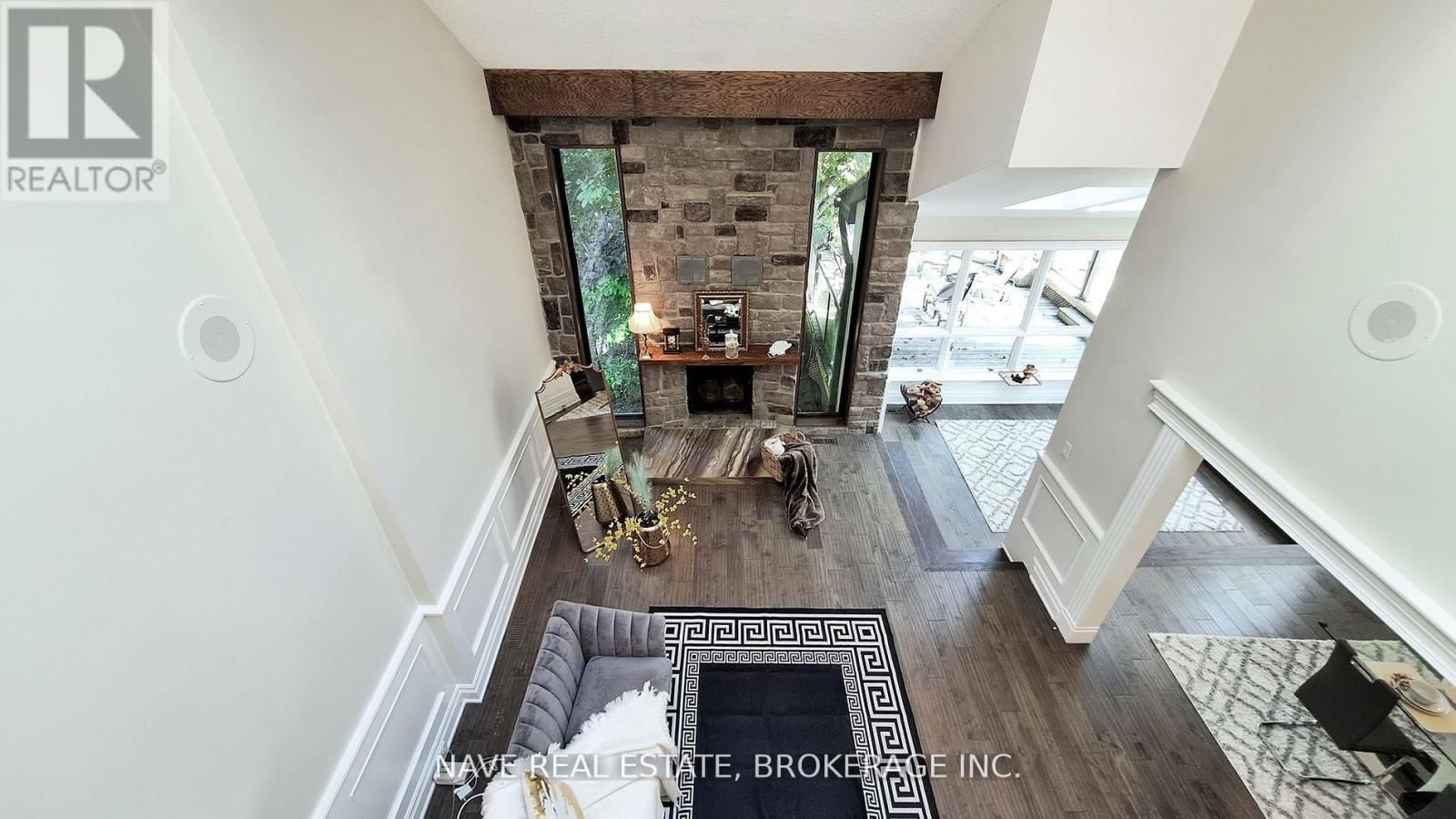 63 ELDERBERRY TRAIL Image 13