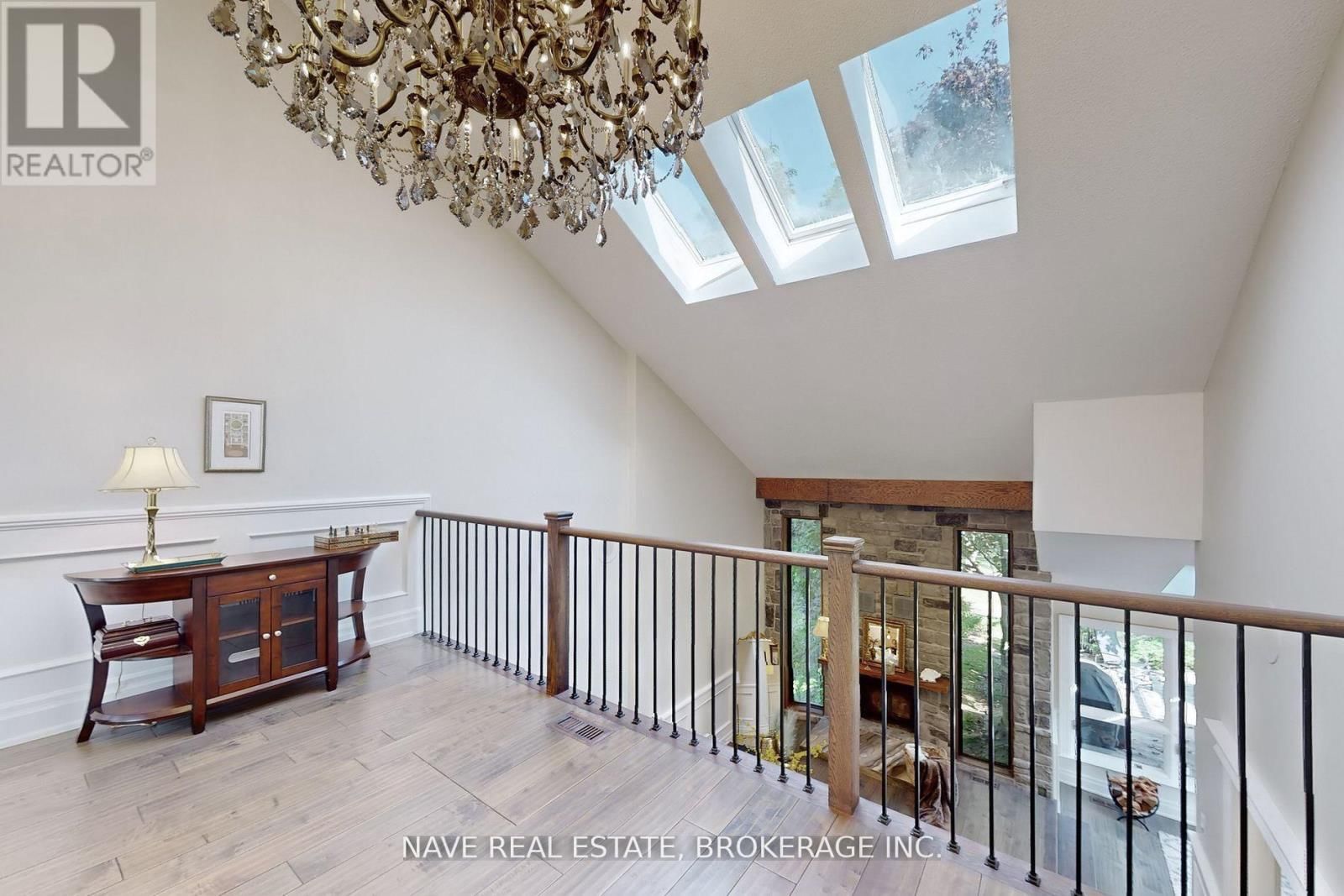 63 ELDERBERRY TRAIL Image 14