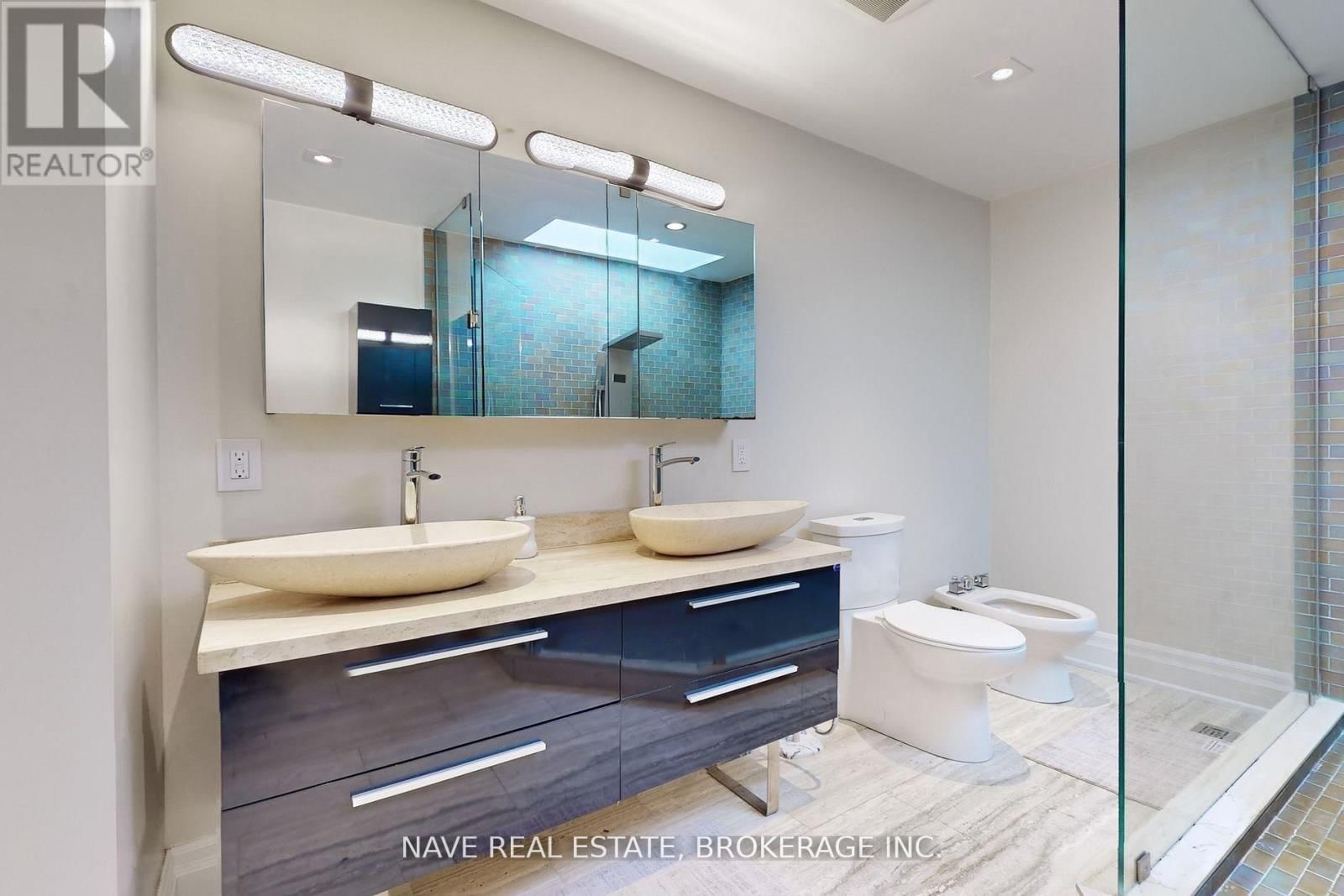 63 ELDERBERRY TRAIL Image 16