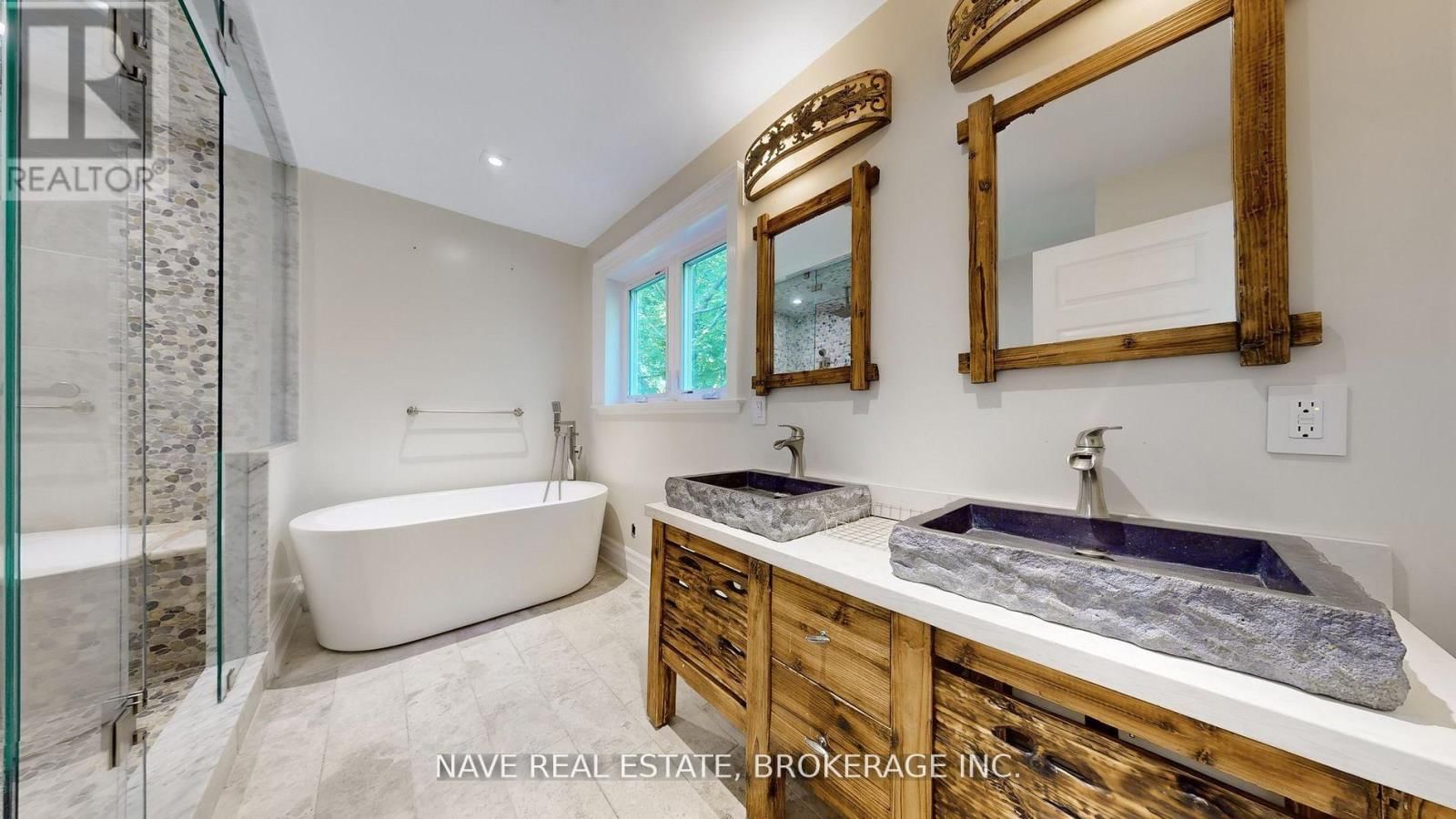 63 ELDERBERRY TRAIL Image 18