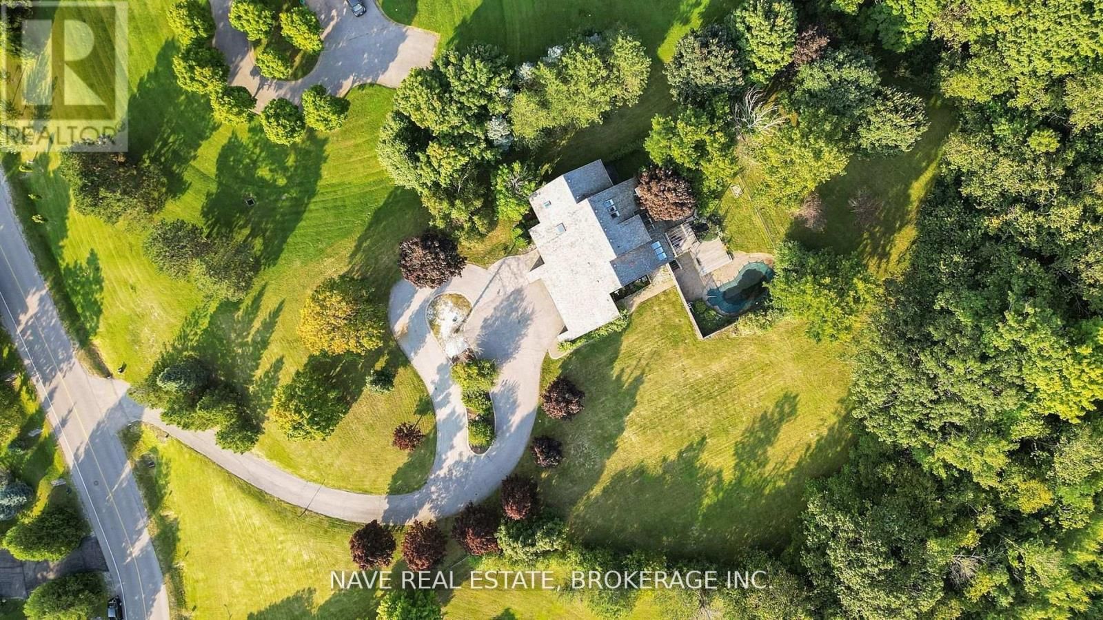 63 ELDERBERRY TRAIL Image 36