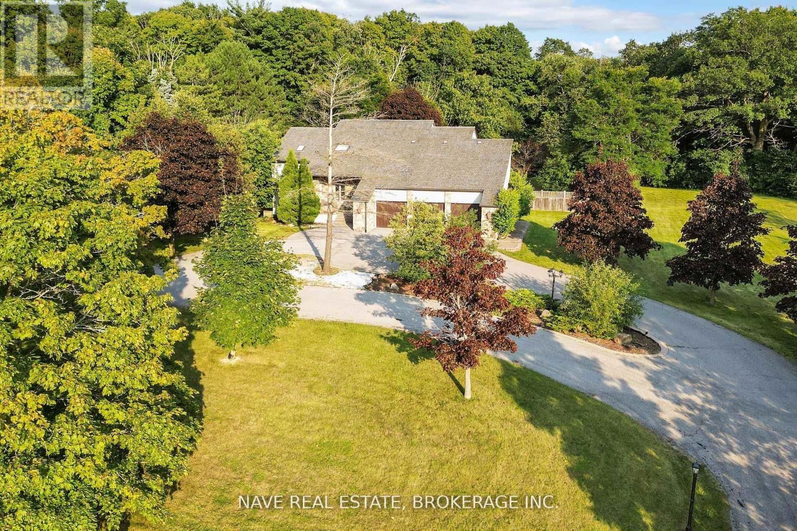 63 ELDERBERRY TRAIL Image 38