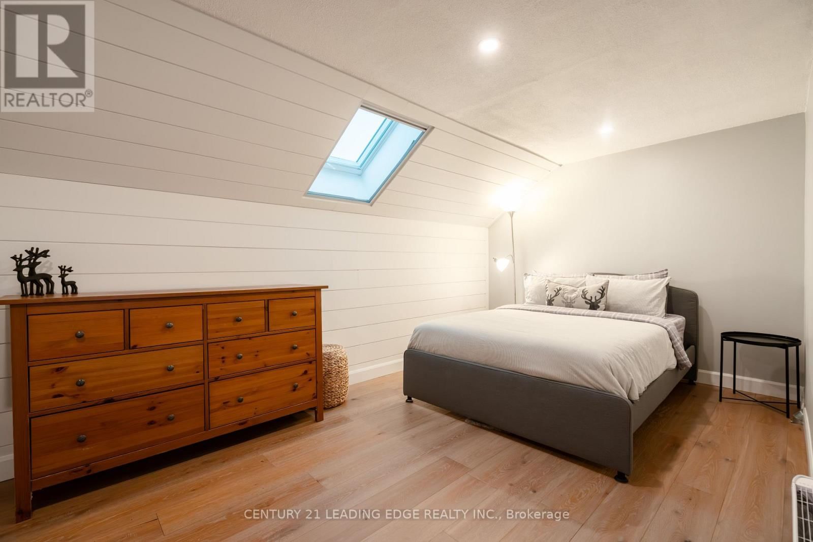 9 - 9 DAVY POINT CIRCLE Image 24