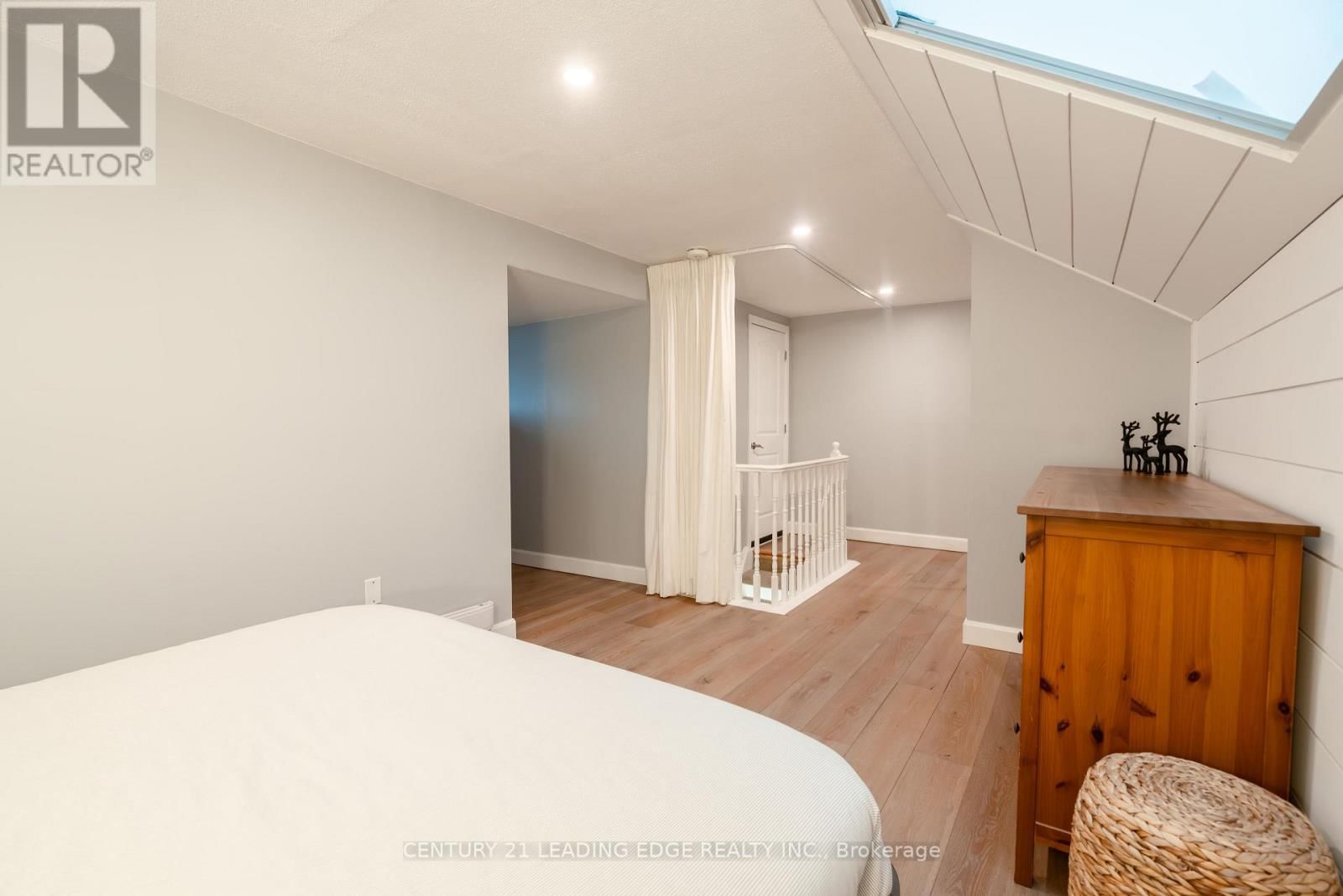 9 - 9 DAVY POINT CIRCLE Image 25