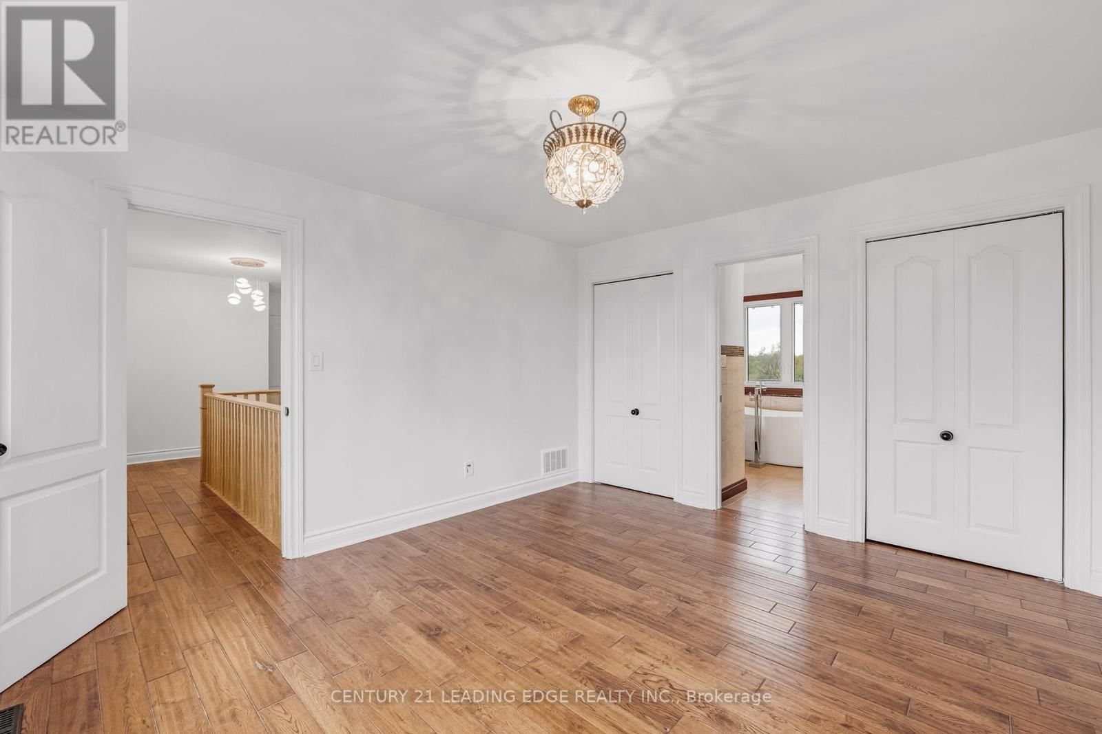 34 MITCHELL AVENUE Image 23