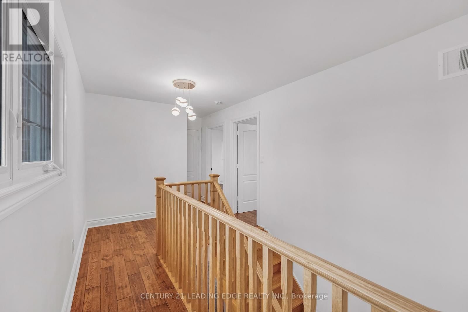 34 MITCHELL AVENUE Image 26