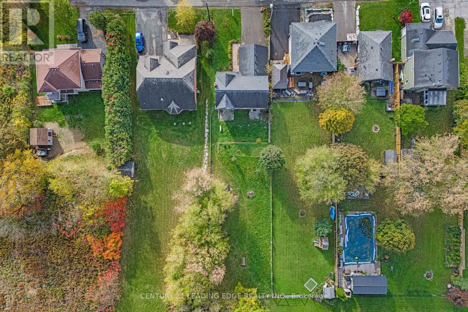 34 MITCHELL AVENUE Image 36