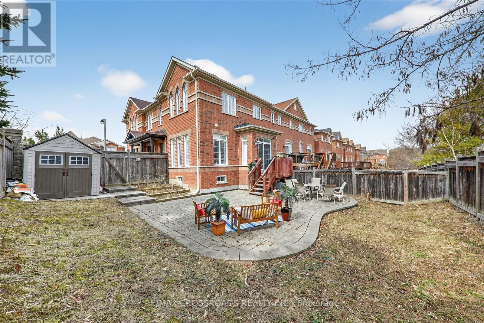 175 RIVERWALK DRIVE Image 46