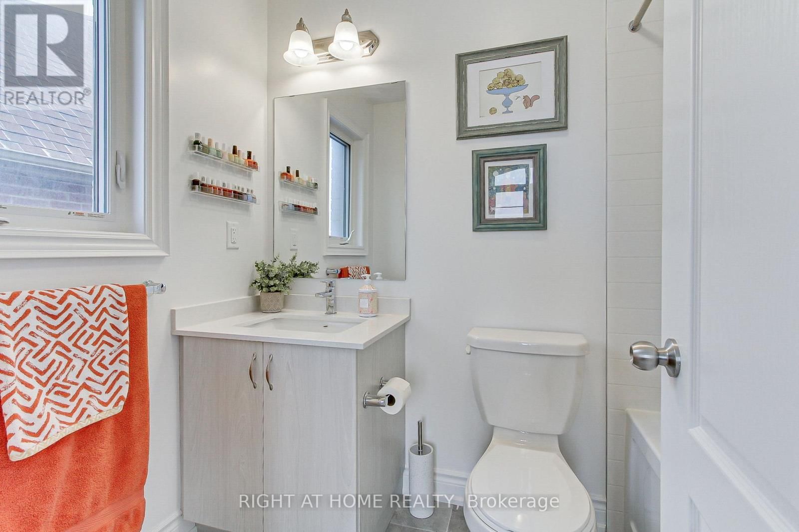 29 PEAR BLOSSOM WAY Image 35