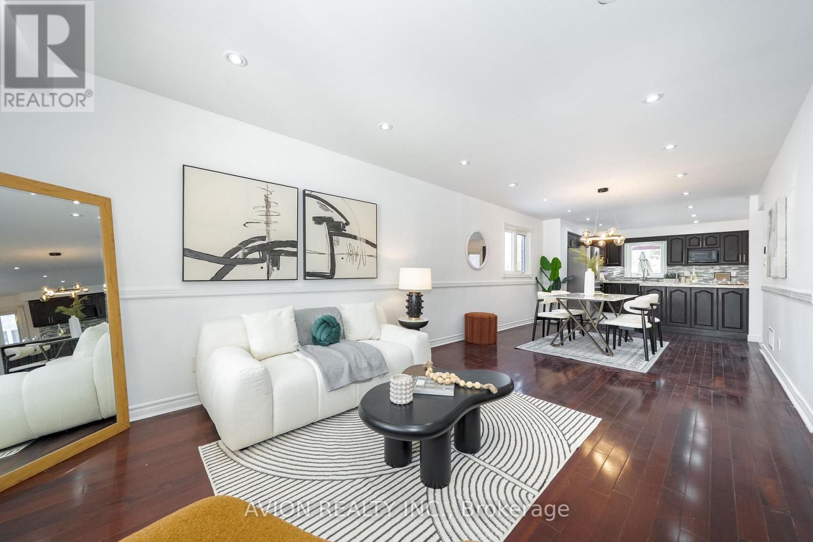 90 PENNY CRESCENT Image 4