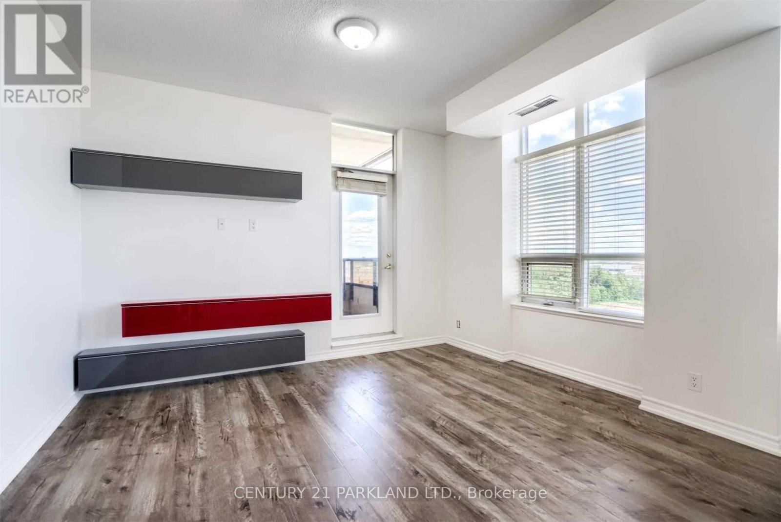 1114 - 9225 JANE STREET Image 14