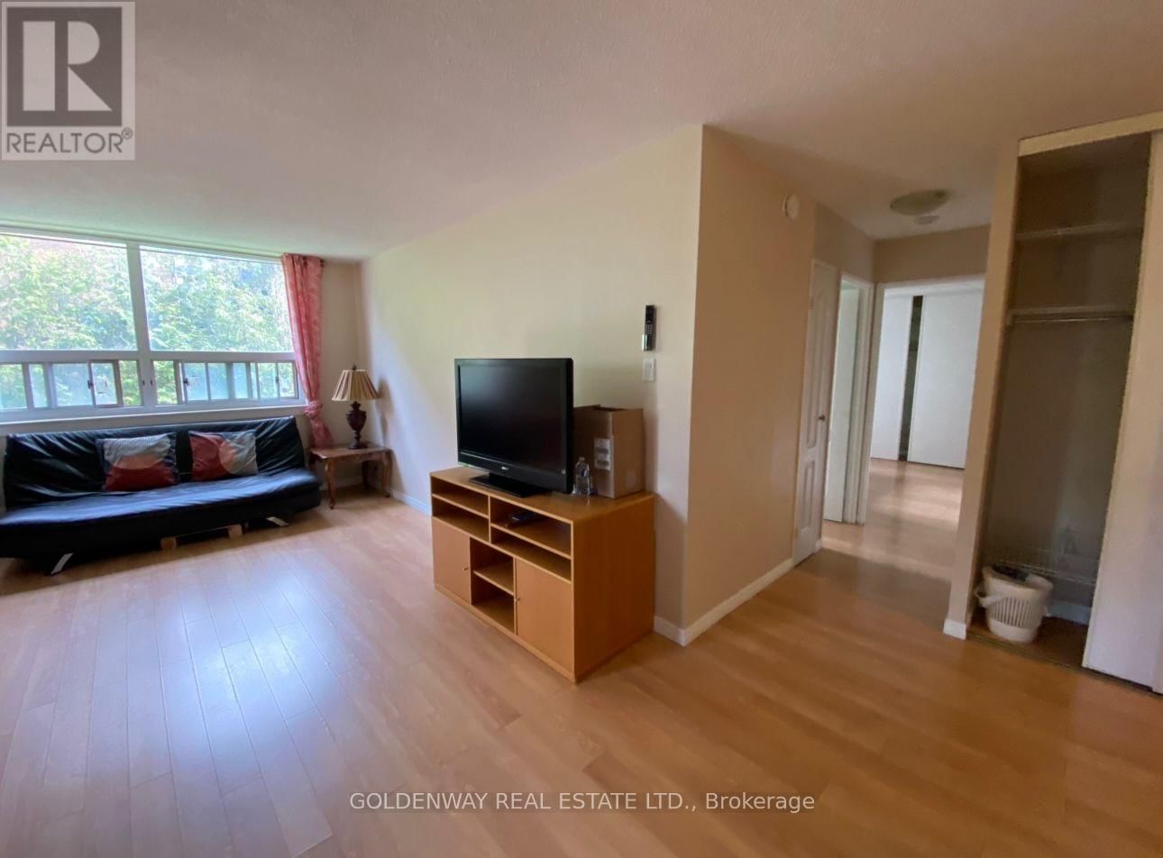 202 - 7451 YONGE STREET Image 8