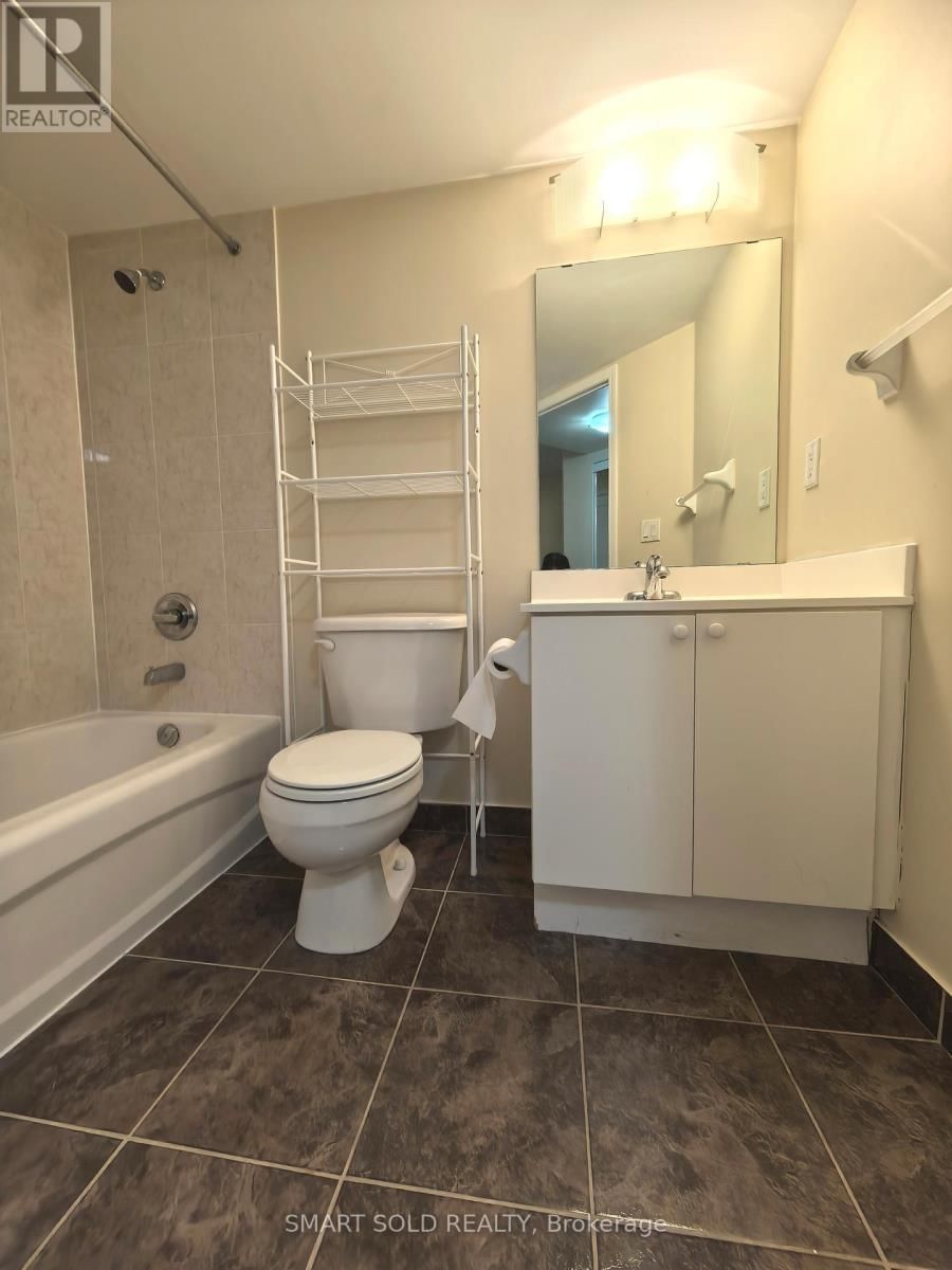 702 - 75 SOUTH TOWN CENTRE BOULEVARD Image 17