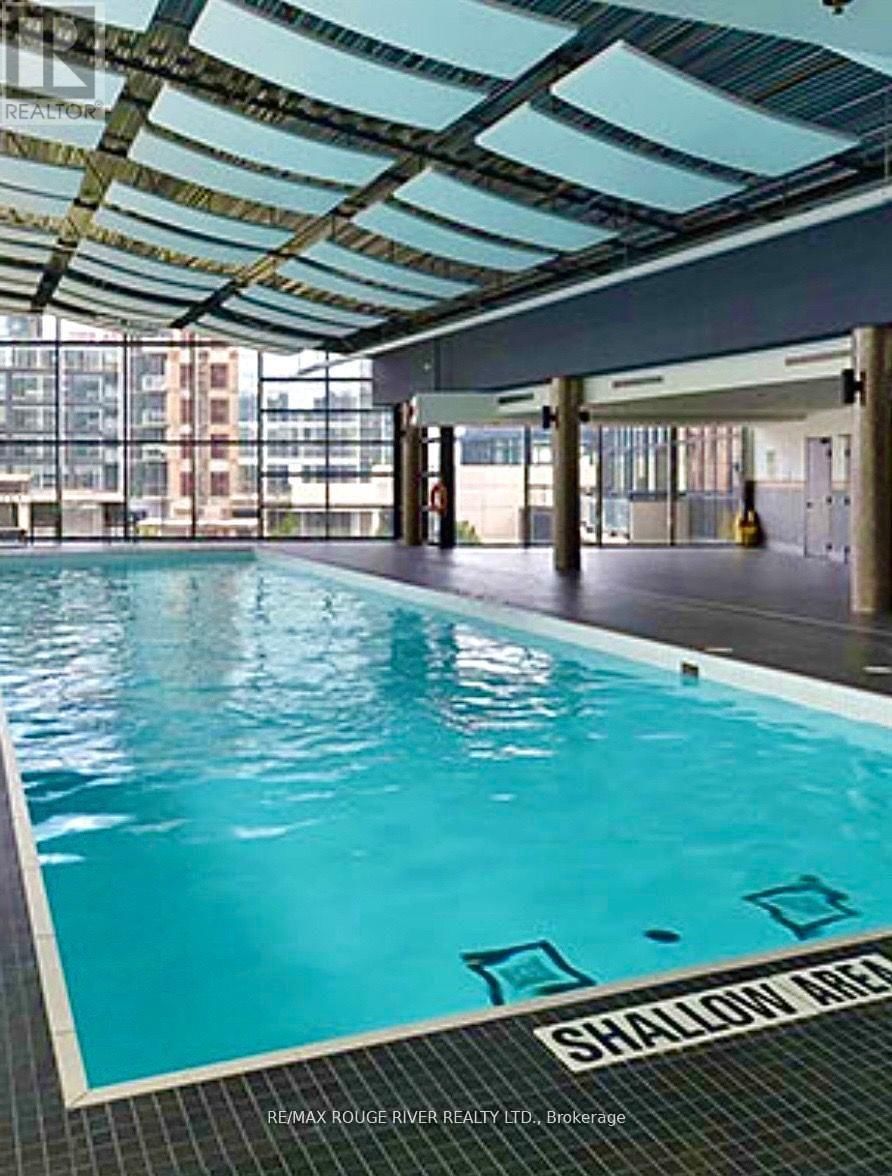 Th 104 - 2908 HIGHWAY 7 Image 40