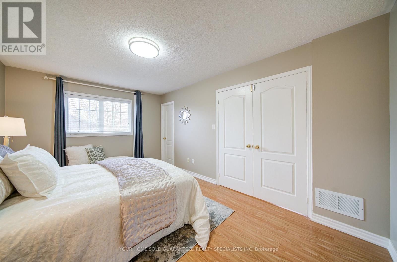 58 WARREN BRADLEY STREET Image 13