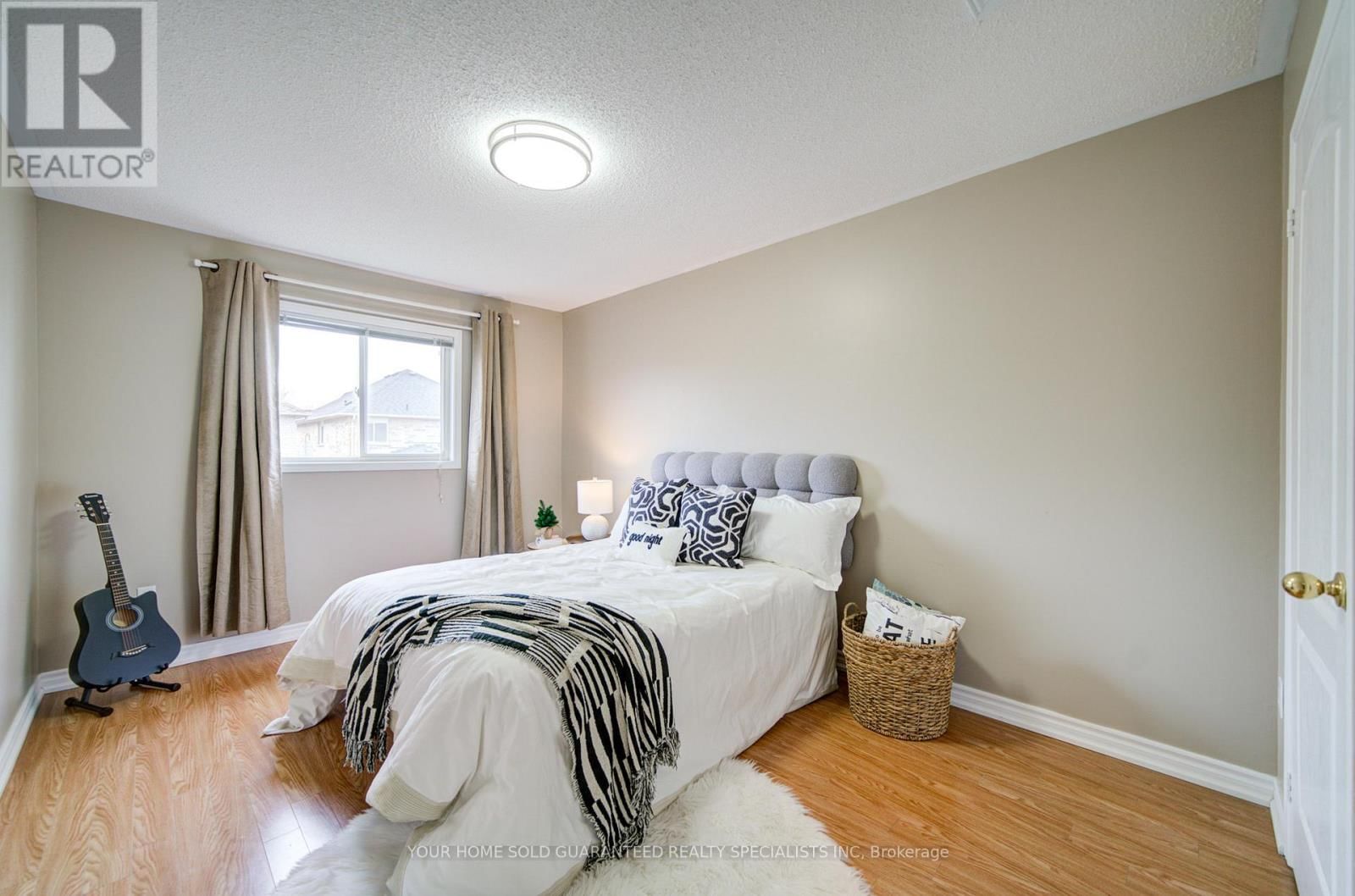 58 WARREN BRADLEY STREET Image 17