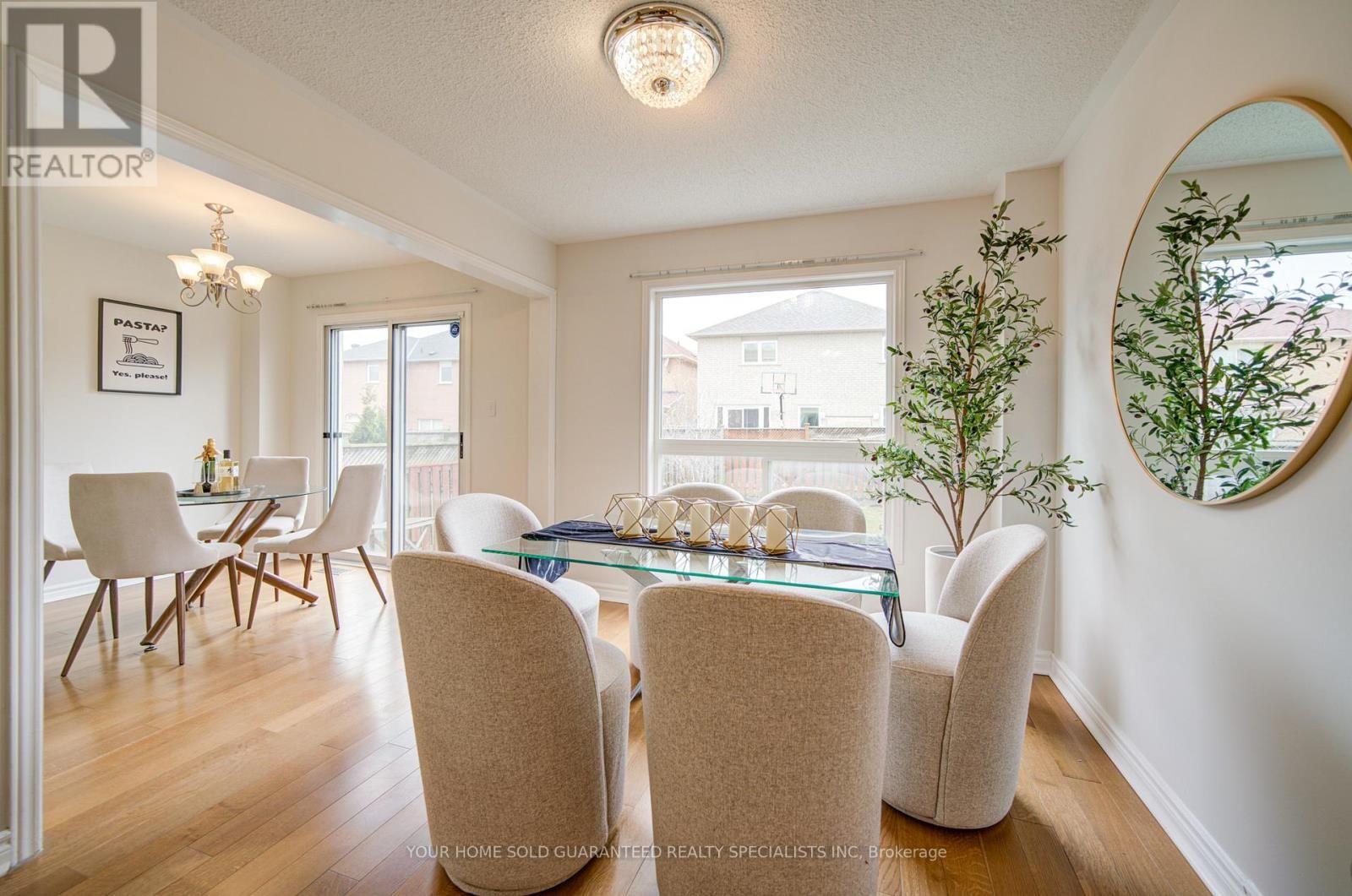 58 WARREN BRADLEY STREET Image 7