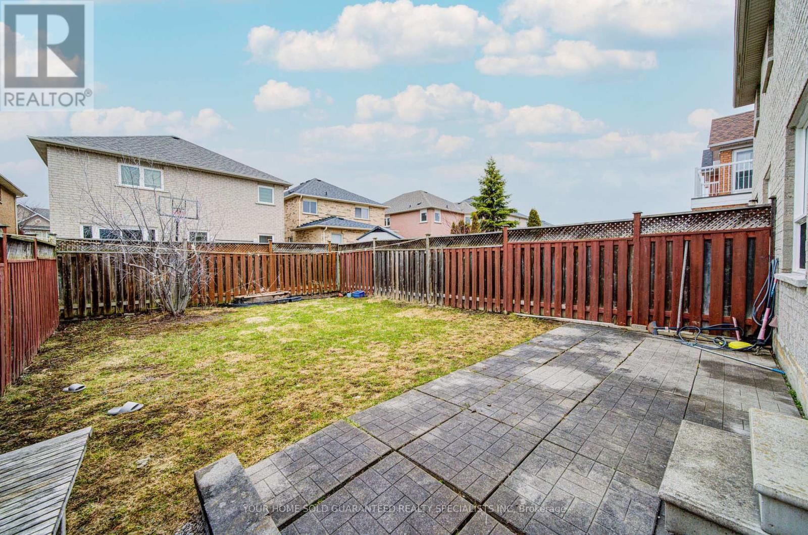 58 WARREN BRADLEY STREET Image 9