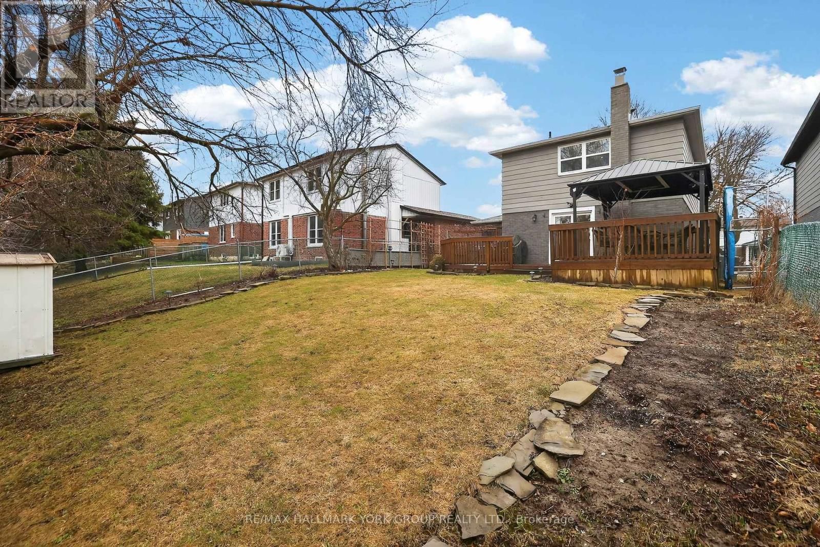 459 SANDFORD STREET Image 40