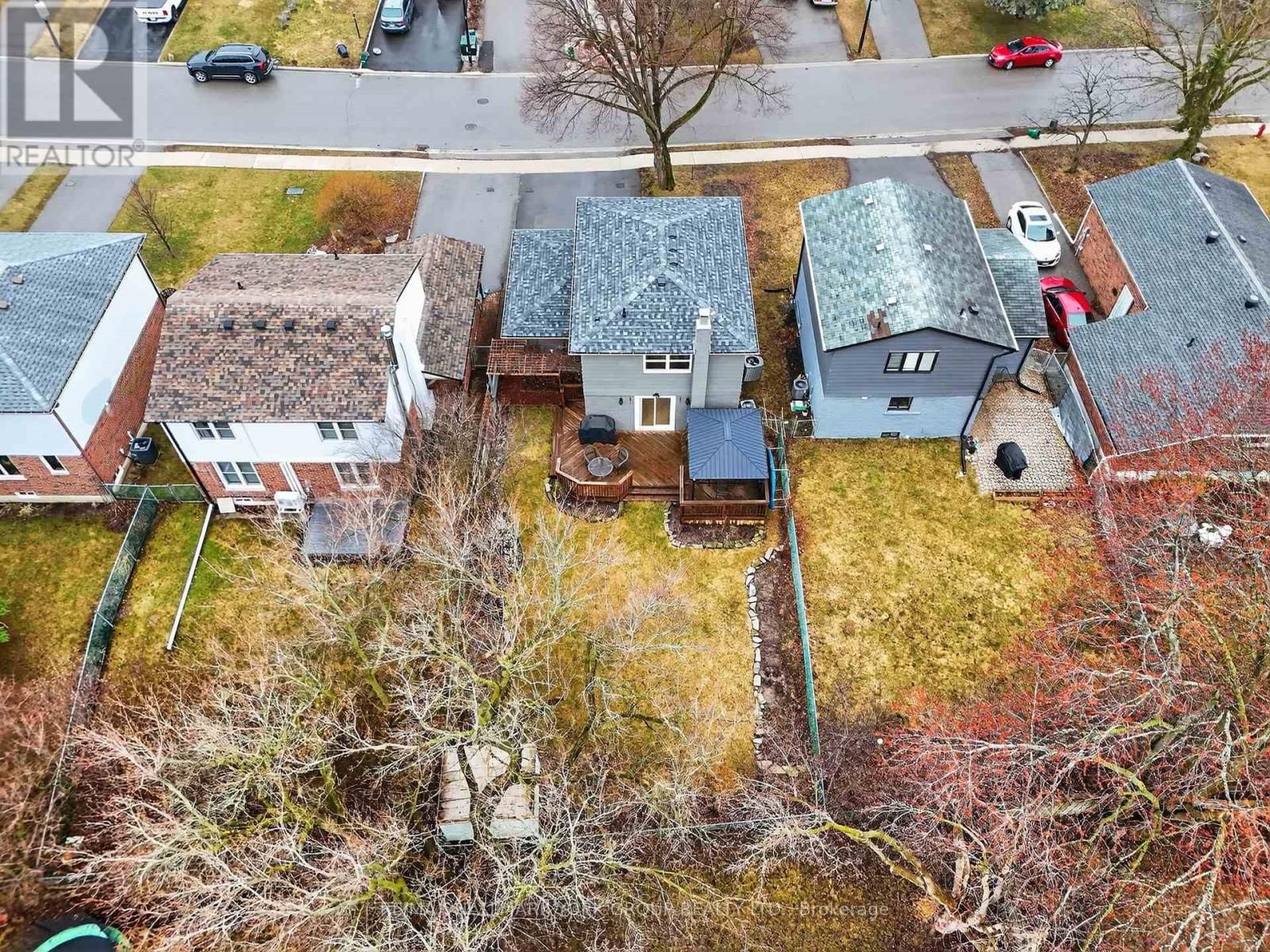 459 SANDFORD STREET Image 44