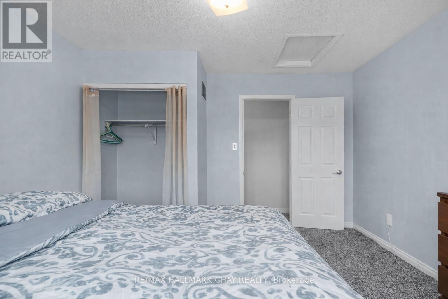 1324 FOREST STREET Image 17