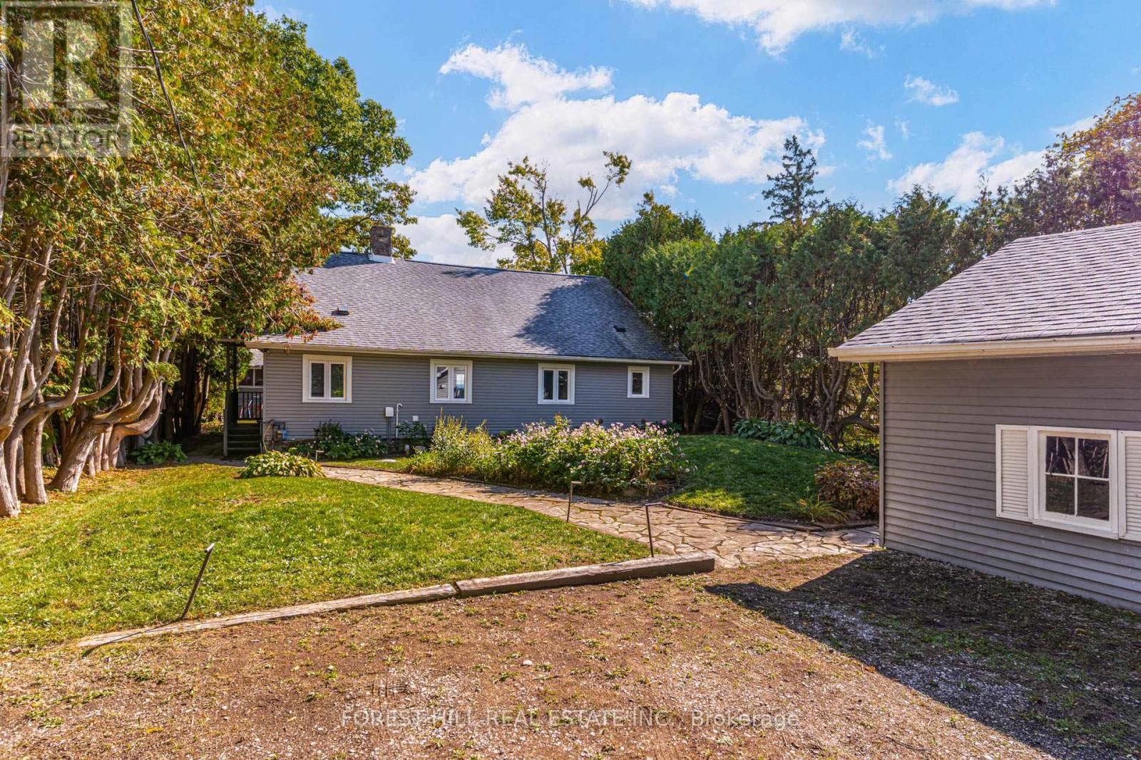 41 SUNNYPOINT DRIVE Image 2