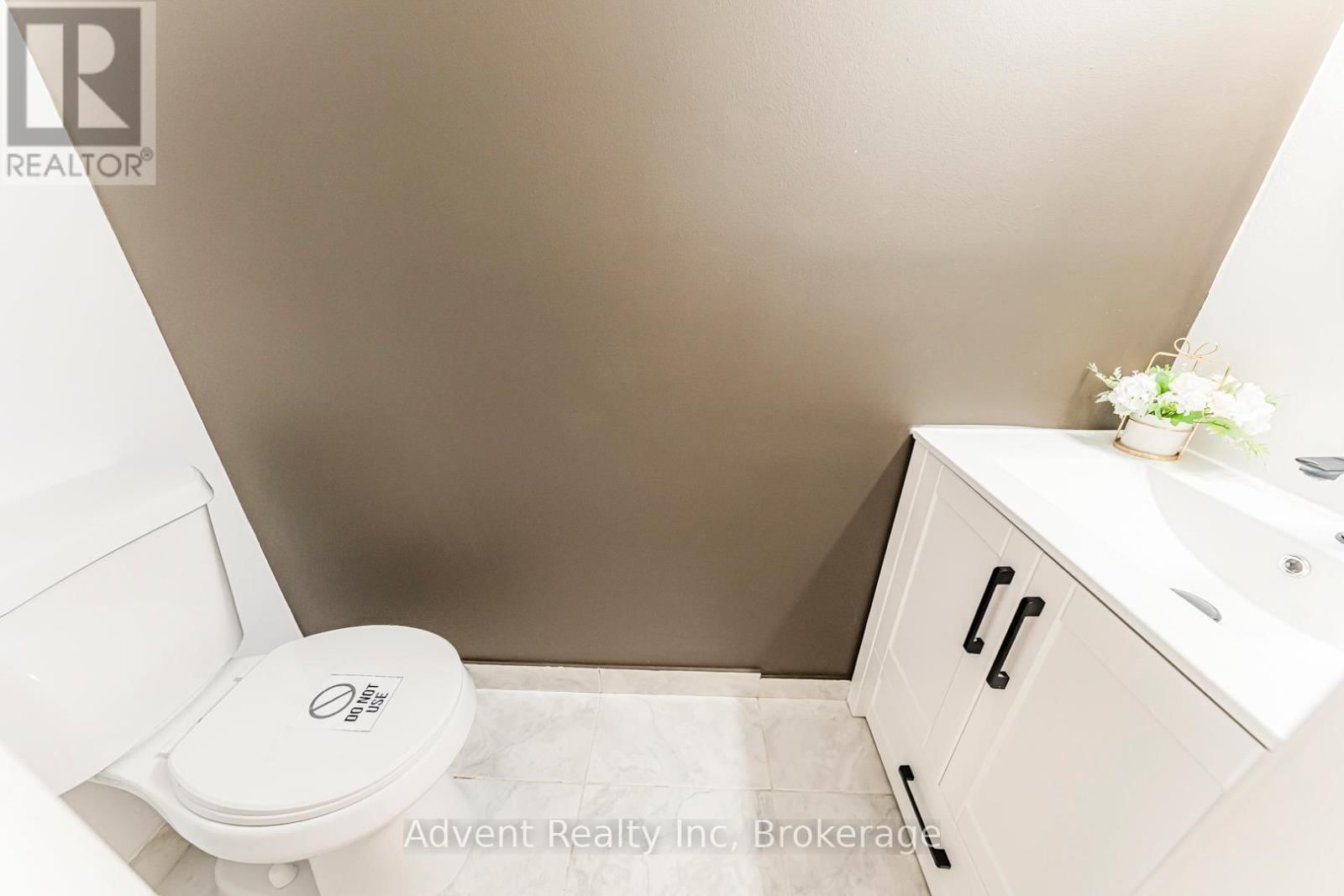 45 CHEESEMAN DRIVE Image 12