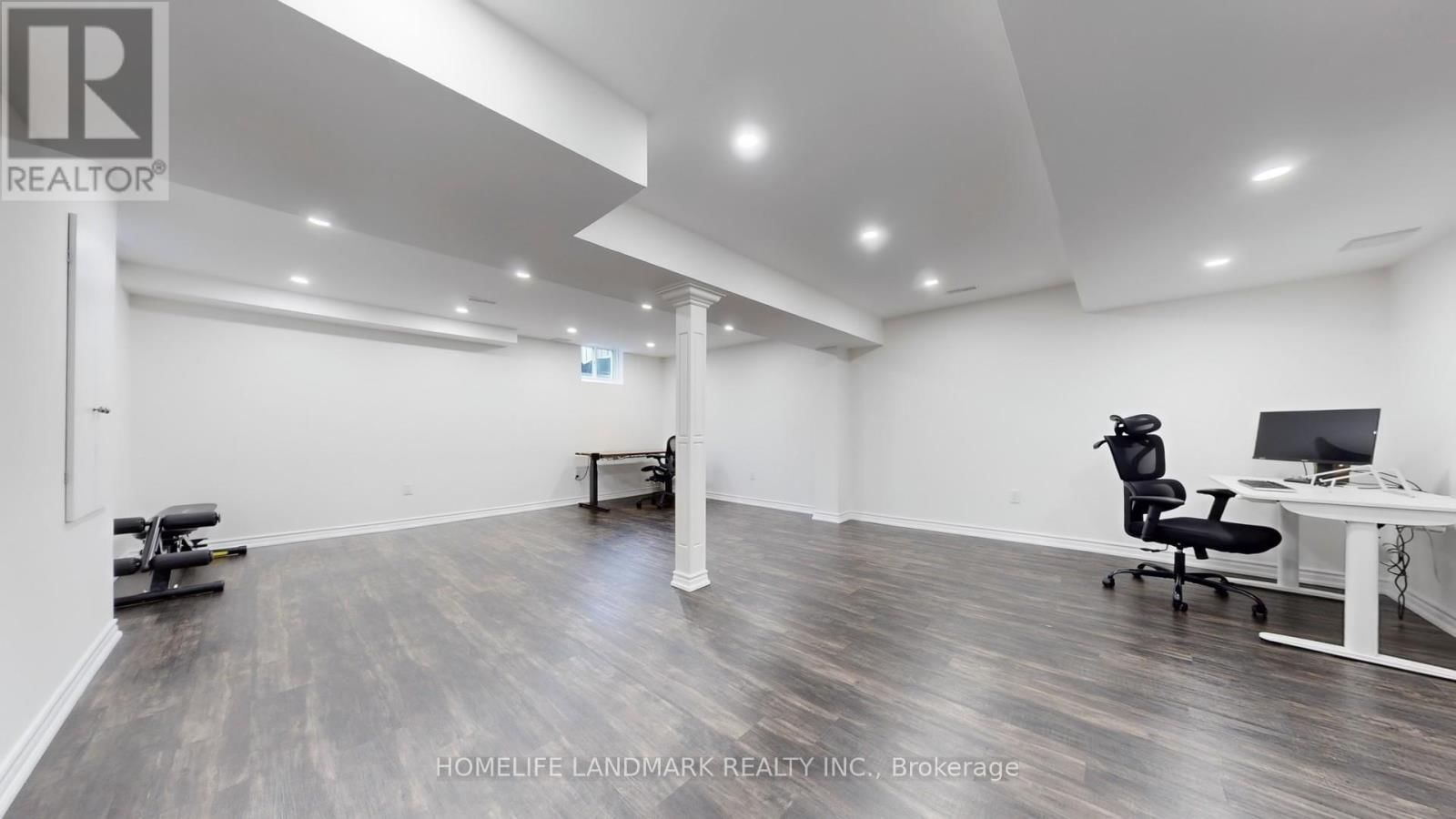 97 CORNWALL DRIVE Image 46