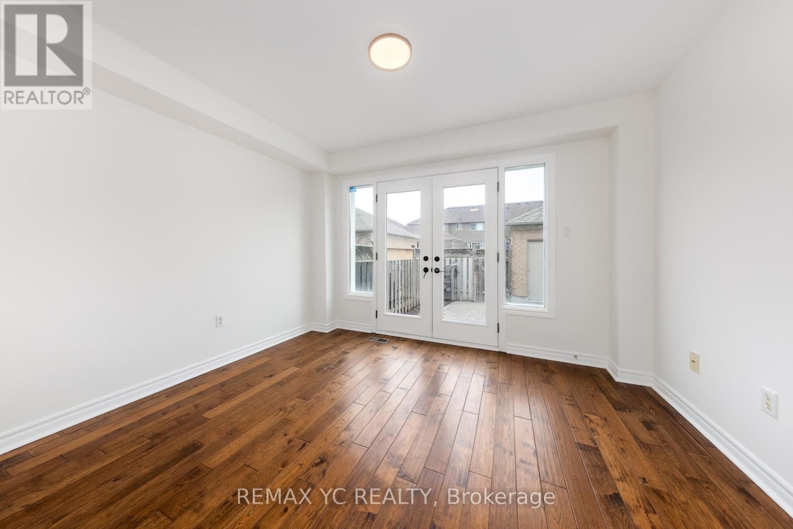 299 BANTRY AVENUE Image 13