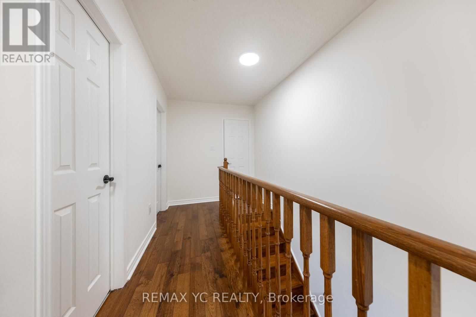 299 BANTRY AVENUE Image 19