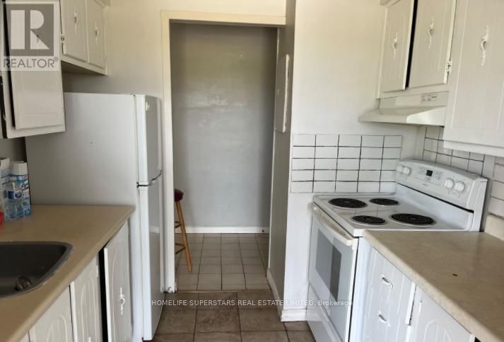 1 - 5051 BASELINE ROAD Image 13