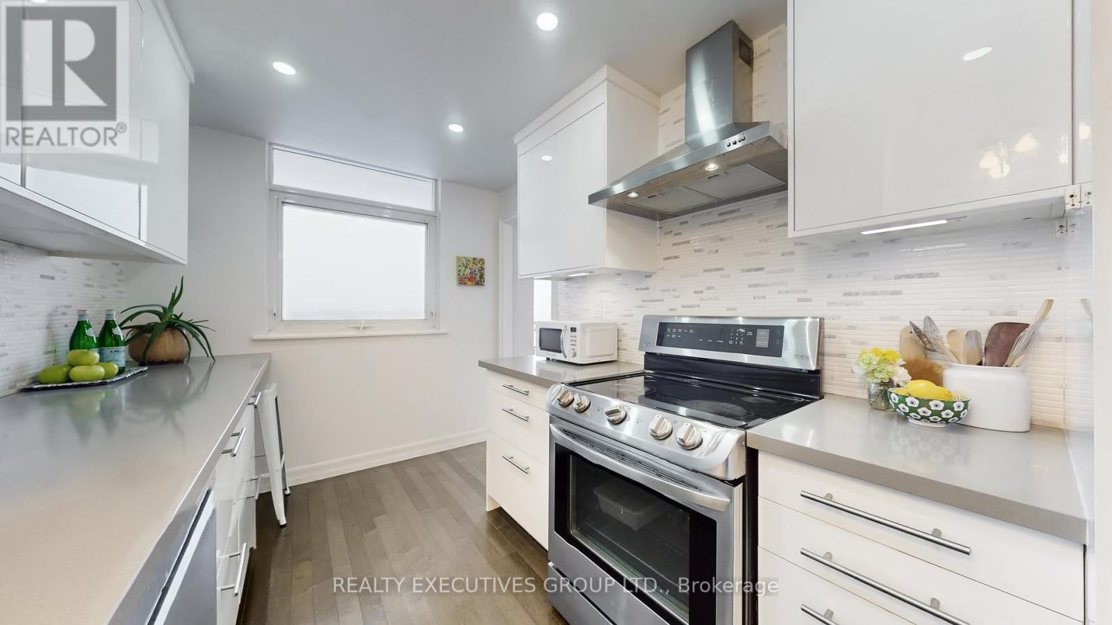 1106 - 7811 YONGE STREET Image 13