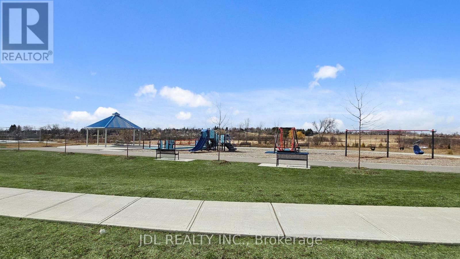 56 CONNELL DRIVE Image 26