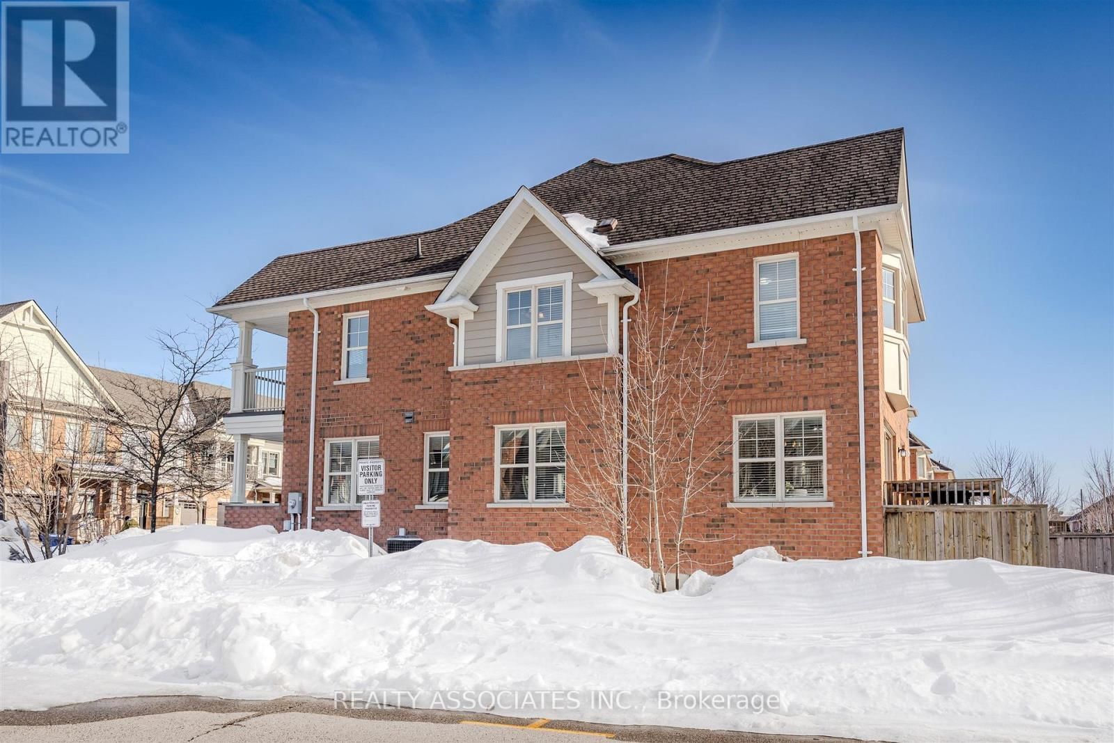 19 BEARINGS AVENUE Image 39