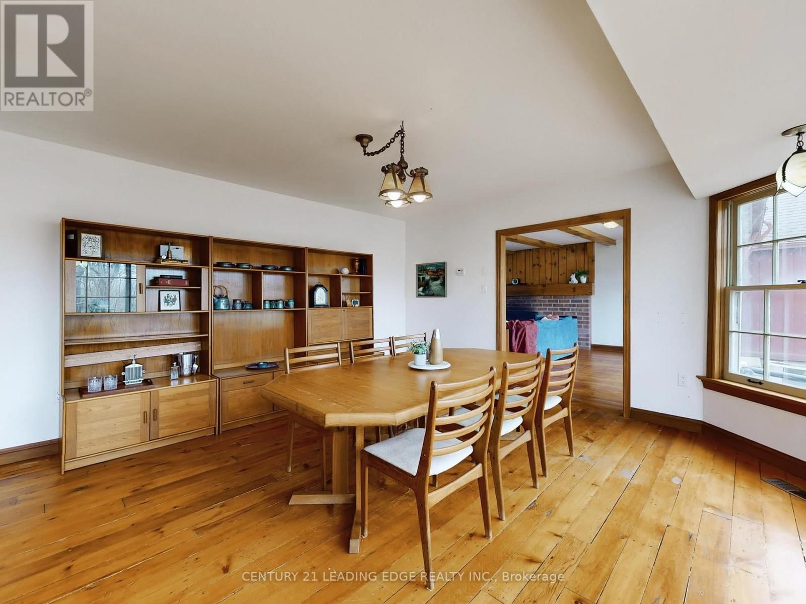 26 CHURCH LANE Image 17