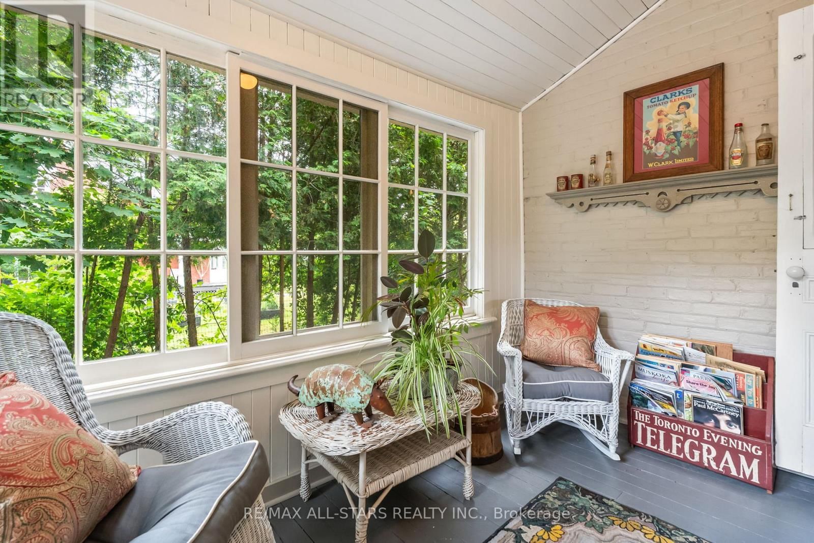 122 BROCK STREET EAST Image 14