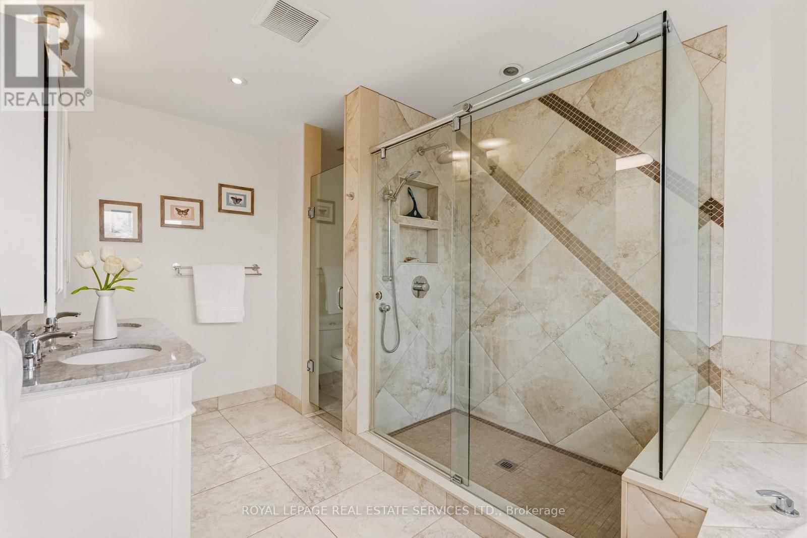 89 TIMBERLINE TRAIL Image 18