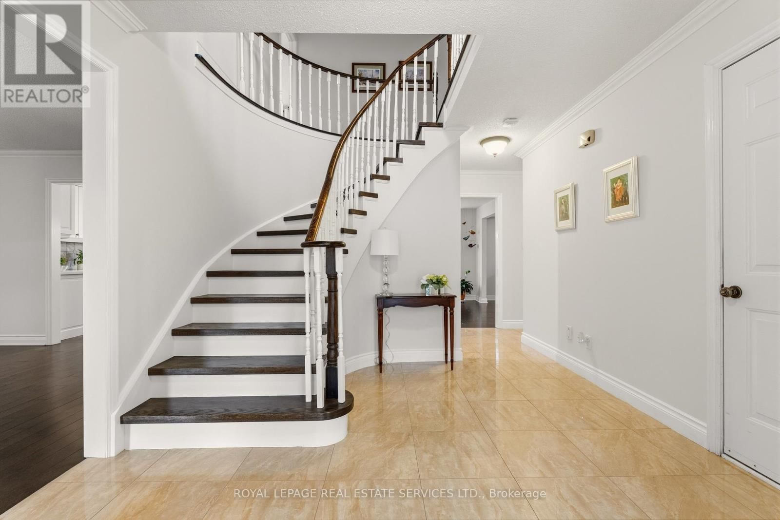 89 TIMBERLINE TRAIL Image 4