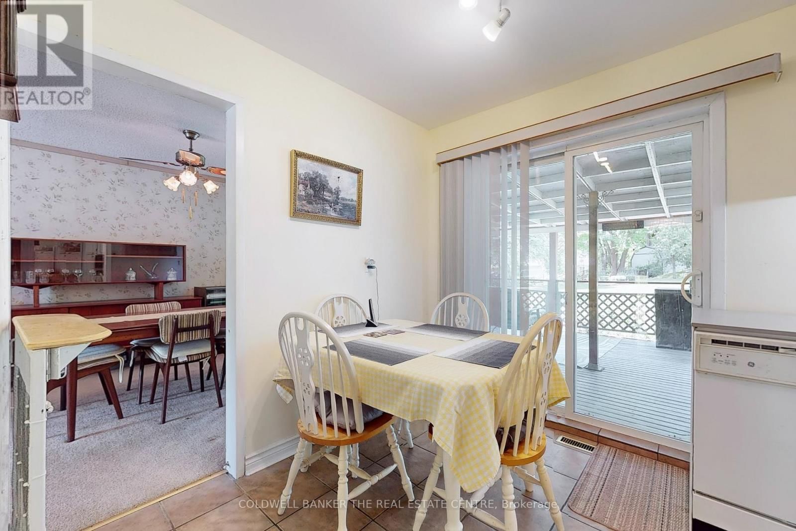 122 VALLEYVIEW CRESCENT WEST Image 11