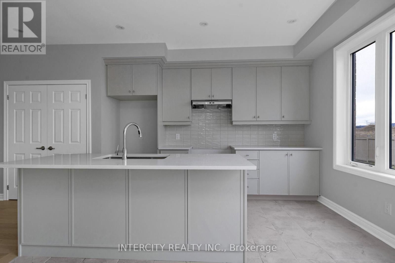 162 MUMBAI DRIVE Image 9