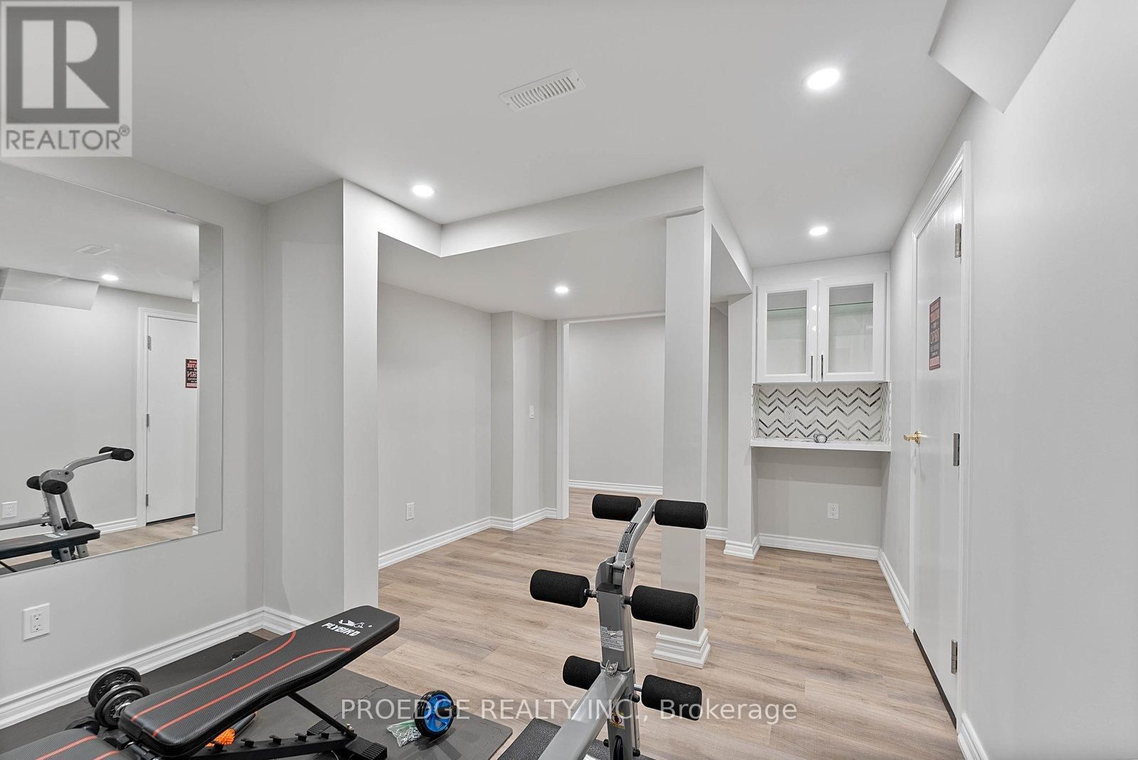 76 BERNBRIDGE ROAD Image 22